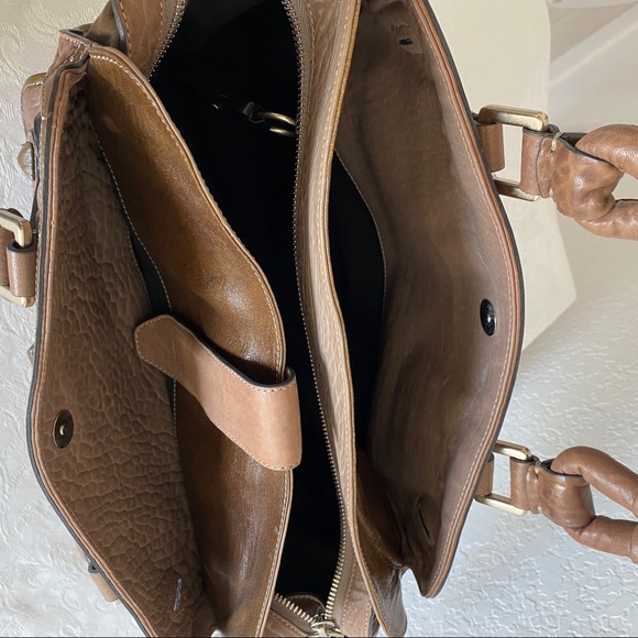 Chloe front pocket organizer tote - Picture 9 of 15